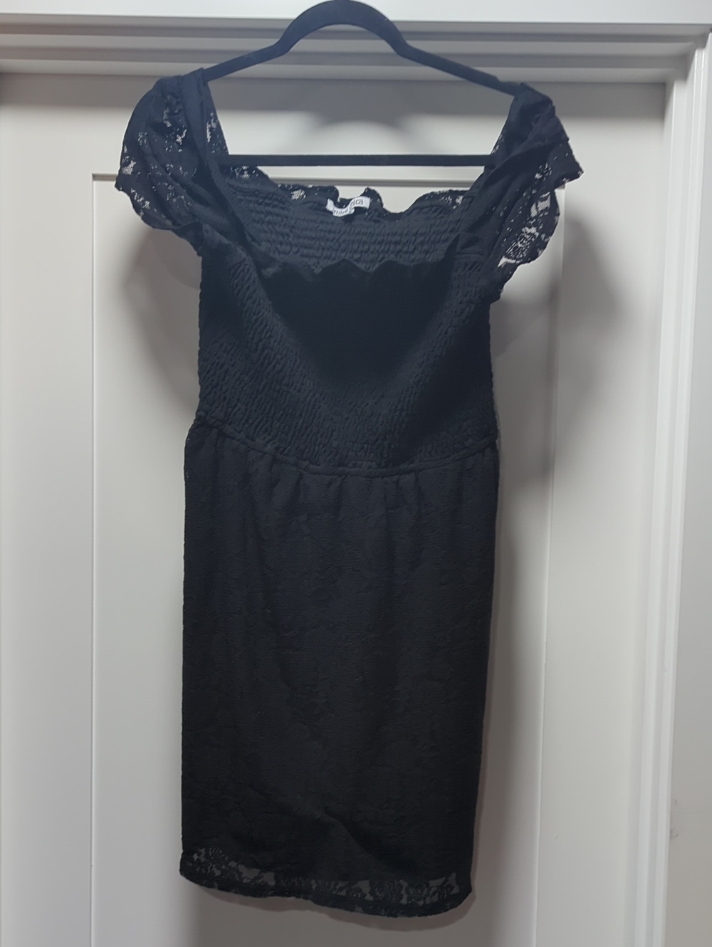 Mimi Chica Black Lace Midi Dress